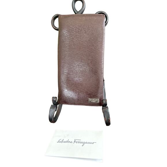 Salvatore Ferragamo Women's Long Wallet Bifold Leather Brown - Picture 1 of 11